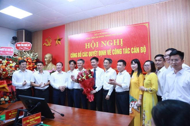 Bệnh viện Đa khoa TP Vinh có tân Giám đốc- Ảnh 5.