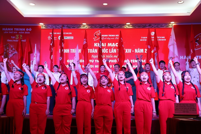 Giọt hồng của lòng nhân ái trao cơ hội sống cho nhiều người bệnh- Ảnh 3. Giọt hồng của lòng nhân ái trao cơ hội sống cho nhiều người bệnh- Ảnh 3.