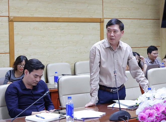 Bộ trưởng Đào Hồng Lan: Tập trung nguồn lực, bảo đảm tiến độ rà soát hệ thống văn bản quy phạm pháp luật về y tế- Ảnh 9. Bộ trưởng Đào Hồng Lan: Tập trung nguồn lực, bảo đảm tiến độ rà soát hệ thống văn bản quy phạm pháp luật về y tế- Ảnh 9.