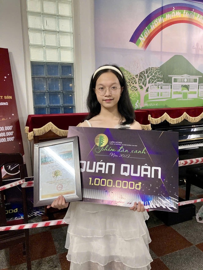 Nữ sinh Quốc Học Huế và hành trình ghi dấu ấn để trở thành đại biểu trẻ tuổi nhất dự Đại hội Đoàn toàn quốc- Ảnh 3.