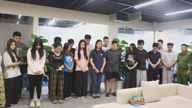 TPHCM triệt phá 11 công ty lừa bán kỳ nghỉ, khởi tố gần 200 bị can- Ảnh 4. TPHCM triệt phá 11 công ty lừa bán kỳ nghỉ, khởi tố gần 200 bị can- Ảnh 4.