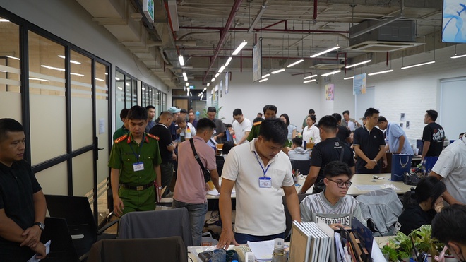 TPHCM triệt phá 11 công ty lừa bán kỳ nghỉ, khởi tố gần 200 bị can- Ảnh 2. TPHCM triệt phá 11 công ty lừa bán kỳ nghỉ, khởi tố gần 200 bị can- Ảnh 2.