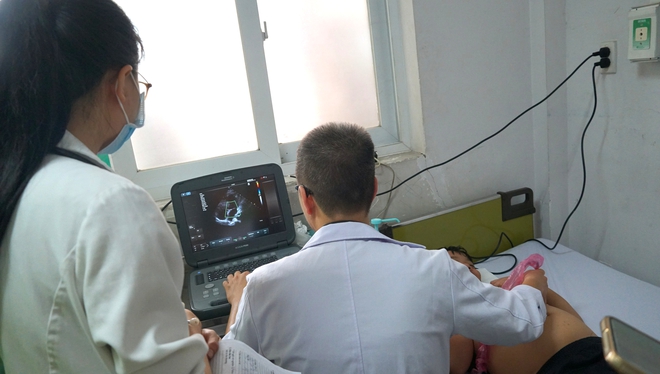 TPHCM đồng loạt khám sức khỏe miễn phí cho người dân từ xã đảo tới nội thành- Ảnh 2. TPHCM đồng loạt khám sức khỏe miễn phí cho người dân từ xã đảo tới nội thành- Ảnh 2.