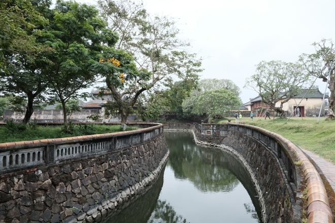Khám phá vườn Thượng uyển tiêu biểu trong Đại nội Huế trước lúc chỉnh trang - Ảnh 3. Khám phá vườn Thượng uyển tiêu biểu trong Đại nội Huế trước lúc chỉnh trang - Ảnh 3.