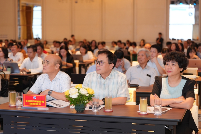Thứ trưởng Nguyễn Tri Thức: Mạnh dạn thí điểm, đưa nhanh thành tựu khoa học công nghệ vào khám chữa bệnh- Ảnh 7.