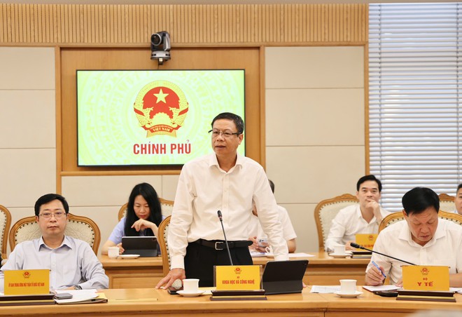Phó Thủ tướng Phạm Thị Thanh Trà: Siết chặt ATTP trường học, xử lý nghiêm vi phạm; đẩy nhanh hoàn thiện Luật ATTP (sửa đổi) - Ảnh 5.