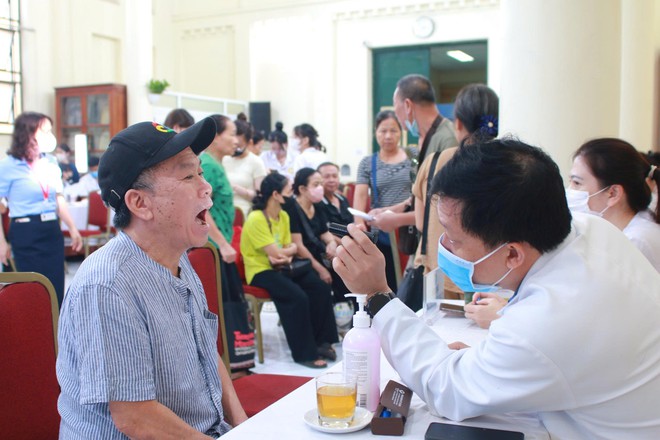 Hơn 13.000 người dân ở 4 phường sẽ được BVĐK Đống Đa khám sức khỏe định kỳ năm 2026 - Ảnh 8.
