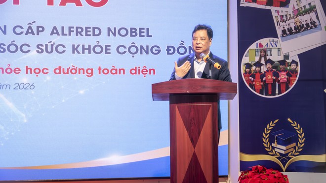 Đưa chăm sóc sức khỏe chủ động vào trường học- Ảnh 2.