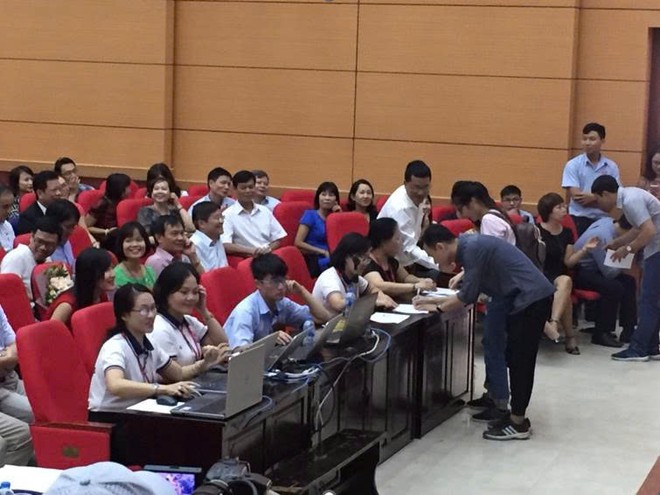 Bác sĩ nội trú - Những lặng lẽ phía sau ánh hào quang - Ảnh 9.