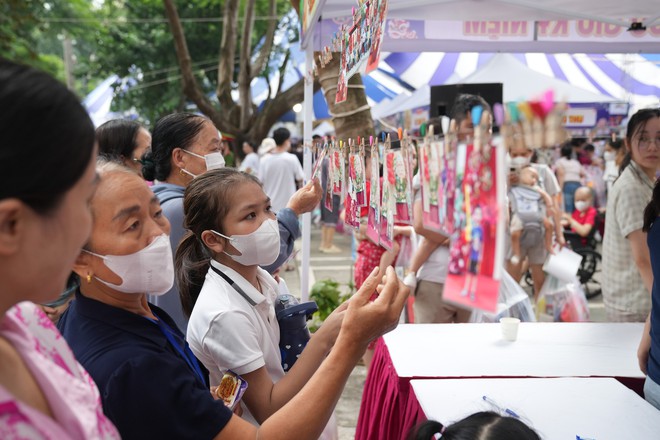 'Trung thu yêu thương' 2026: Để không bệnh nhi nào bị bỏ lại phía sau
- Ảnh 10.