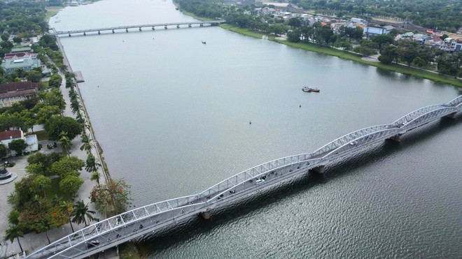 Ngắm diện mạo mới của cây cầu biểu tượng xứ Huế- Ảnh 11.