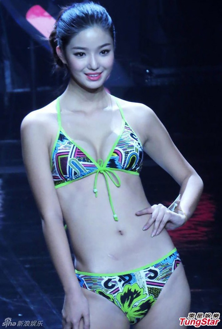 Chân dài 16 tuổi gây sốt vì quá xinh đẹp | China Model Star 2013,Người mẫu 16 tuổi,Âu Dương Tĩnh