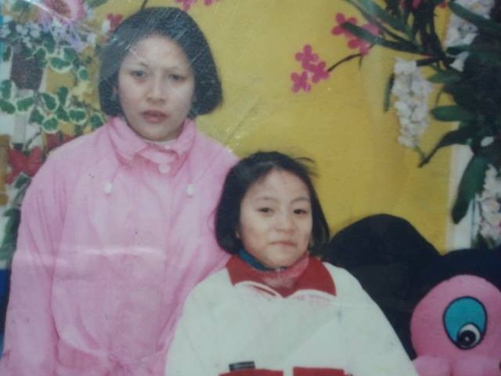 Cô gái lên Facebook nhờ tìm mẹ thất lạc 18 năm