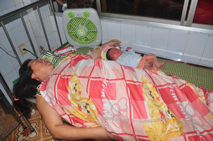 sản phụ, cân nặng sản phụ, cân nặng