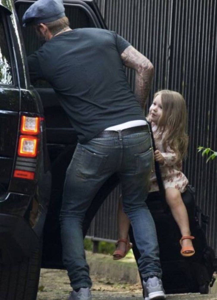 Kiểu tóc tuyệt xinh của con gái Beckham - 18