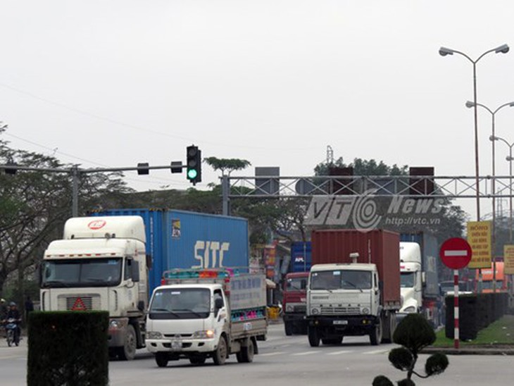 Lao ầm ầm, hung thần đất Cảng trêu ngươi tử thần
