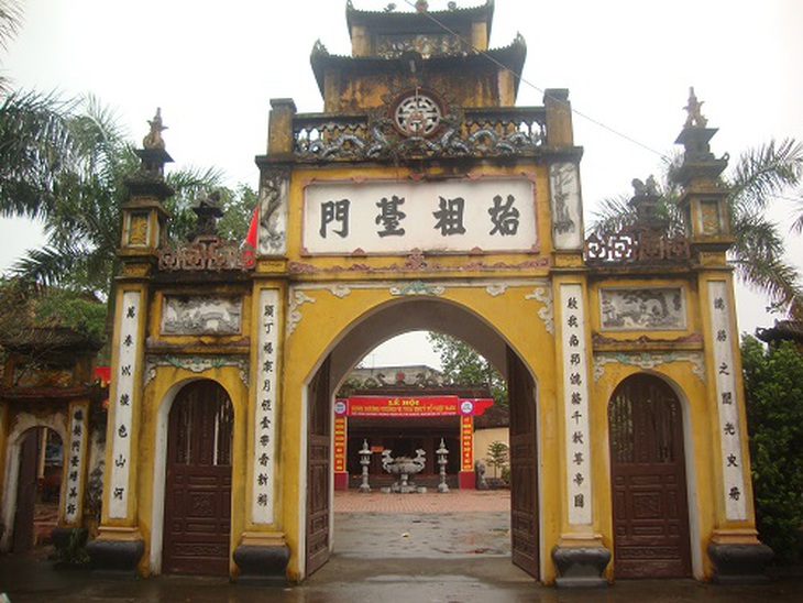 Đền thờ Kinh Dương Vương tại làng Á Lữ.