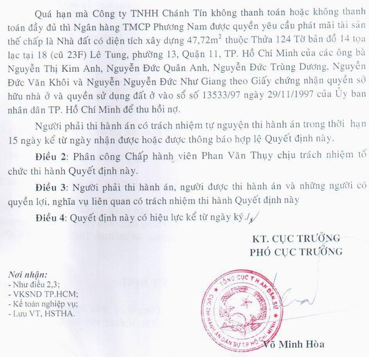 Bức ảnh được khẳng định là bản scan quyết định phát mãi ngôi nhà của ông anh kết nghĩa của Chánh Tín. Ảnh đăng trên facebook Quân Anh - một trong những người con của ông anh kết nghĩa, có tên trong văn bản này. 