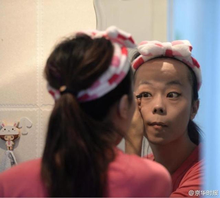 Jiang thường sử dụng những bức ảnh 