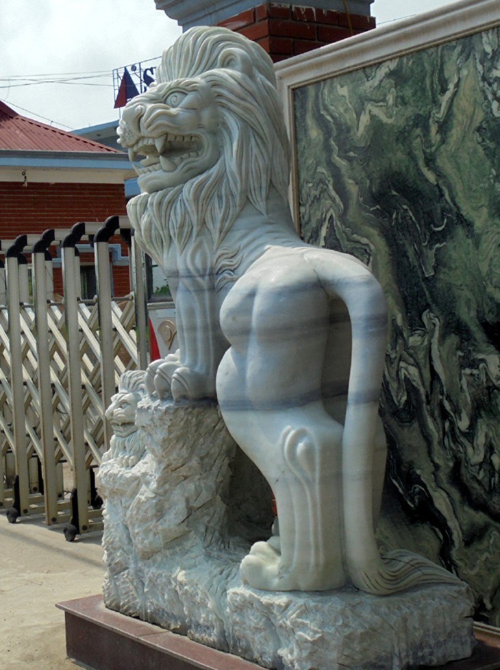 linh-vật, trấn-yểm, bùa-chú, Diệu-Hiền, sư-tử, gà-vàng, ngựa-sắt, phát-tài, chim, chó