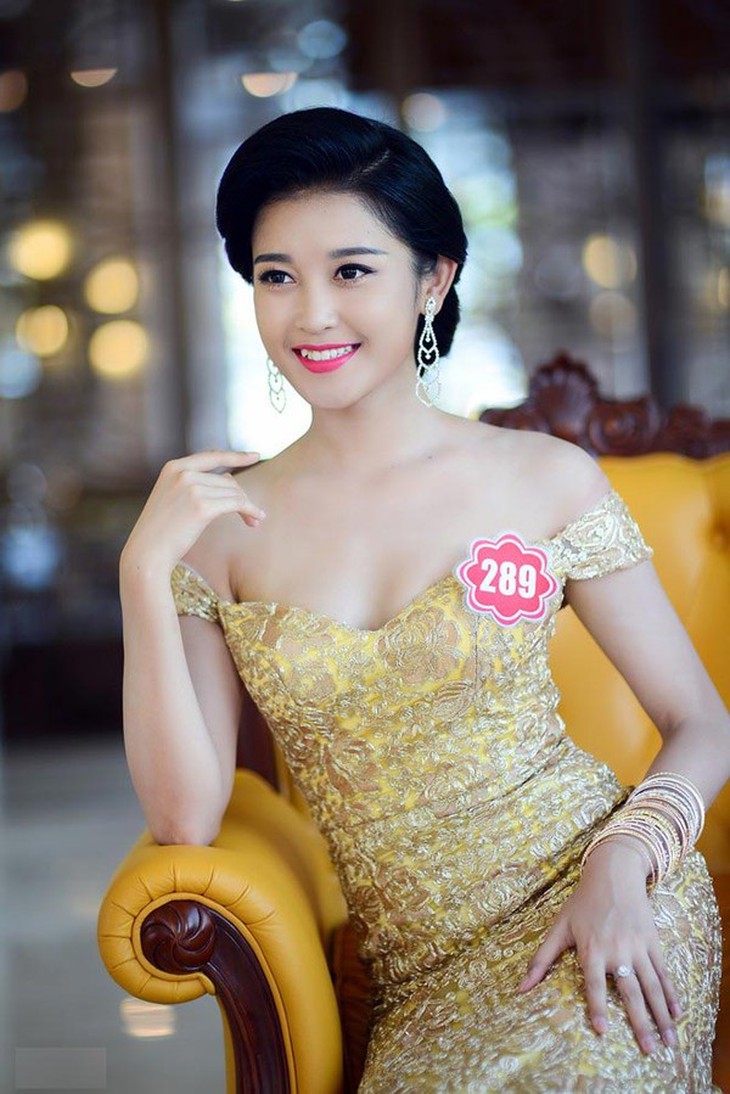 Huyen-My-4672-1418198353.jpg