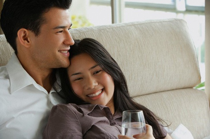 Khổ vì lấy phải chồng quá… khéo mồm 1