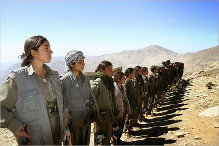 IS, nữ chiến binh Kurd, kẻ thù