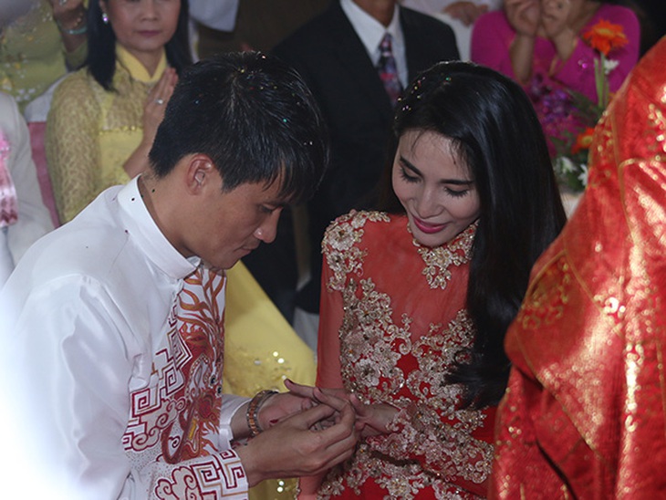 Đám cưới Công Vinh - Thuỷ Tiên 05
