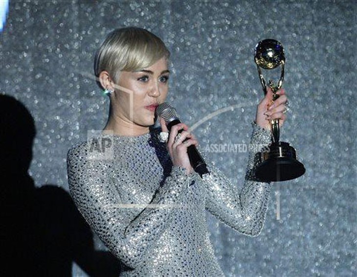 Miley-3058-1401253768.jpg