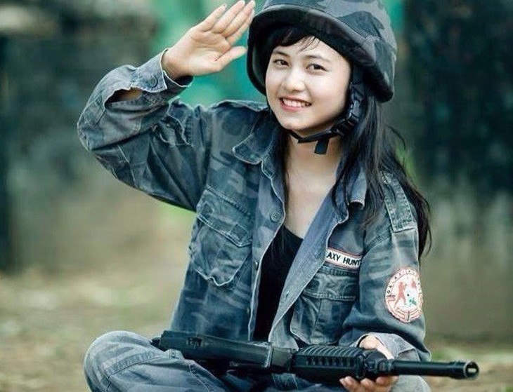 9X xinh đẹp ở ĐH Giao thông Vận tải gây xôn xao mạng