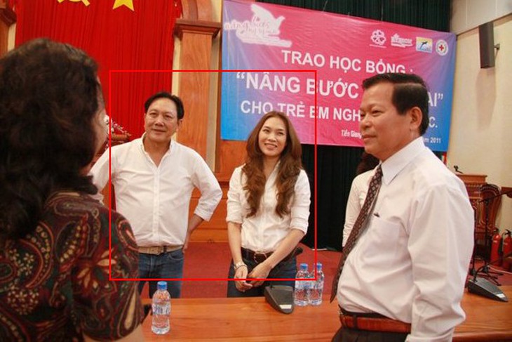 Nữ ca sĩ và người tình tin đồn từng tới dự đám cưới ca sĩ Phạm Quỳnh Anh hồi tháng 5/2012 nhưng không hề đi chung. Không lâu sau đó, Mỹ Tâm thẳng thắn phủ nhận thông tin kết hôn và khẳng định ông Dương Ngọc Minh chỉ là đối tác. Cho tới nay tin đồn đã bị xóa bỏ được 2 năm nhưng Dương Ngọc Minh vẫn được báo chí nhắc tới như một người tình tin đồn của Mỹ Tâm.
