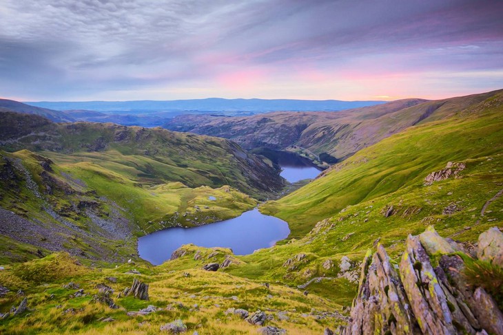Đứng thứ 7 là nước Anh với những cảnh quan nổi tiếng như như Lake District hay Cornwall.