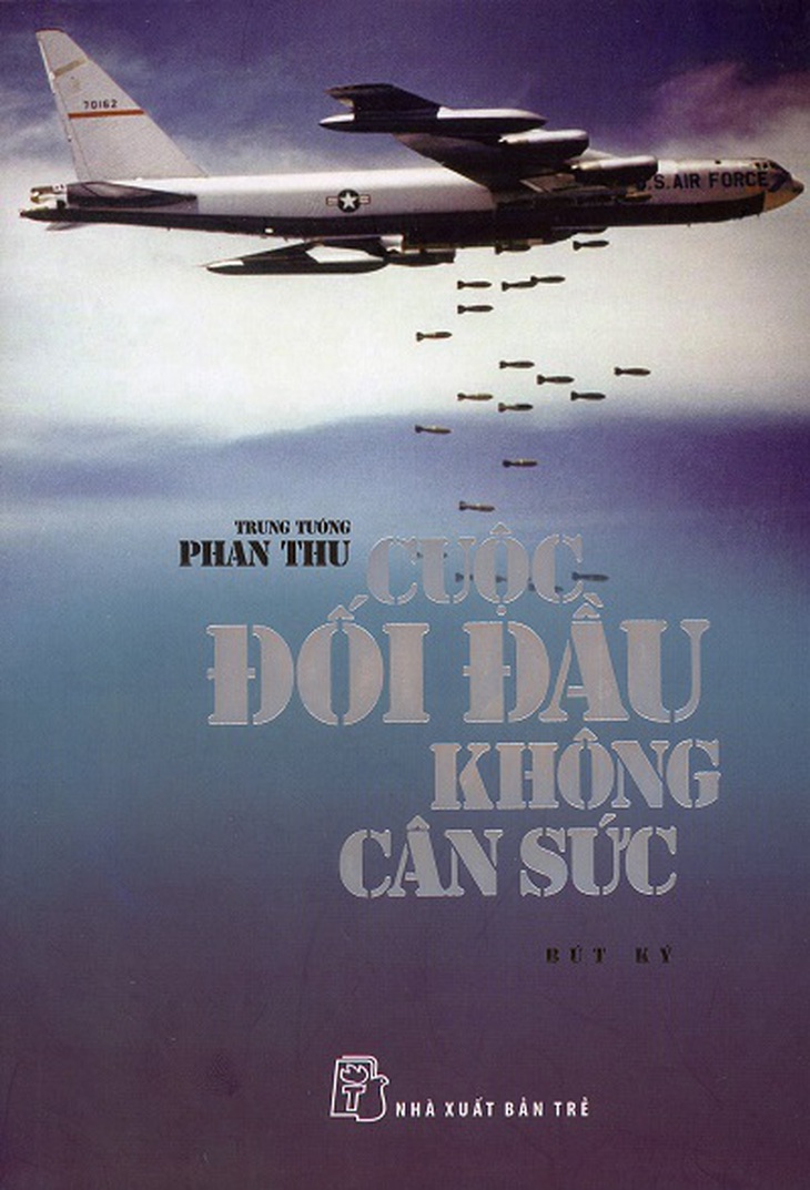 Bìa cuốn "Cuộc đối đầu không cân sức".
