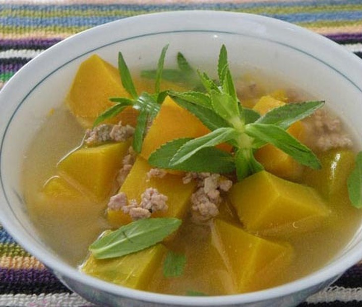 Canh bí đỏ, thịt băm không bí, tốt cho sĩ tử