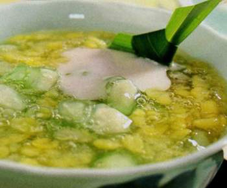 Cháo bí đao nấu đậu xanh