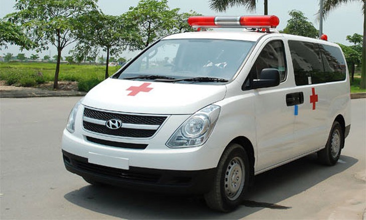 Cần đưa ngay bệnh nhân đến bệnh viện cấp cứu khi có dấu hiệu nguy hiểm