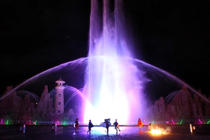 Sân khấu nhạc nước Vinpearl Land Resort Phú Quốc