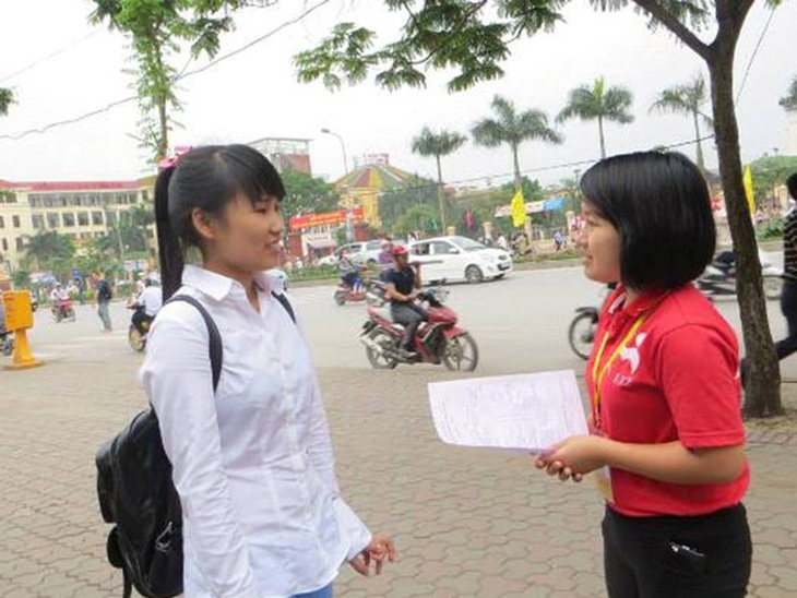 Bất cứ khó khăn nào cũng không ngăn được bước chân người tình nguyện viên vận động hiến máu