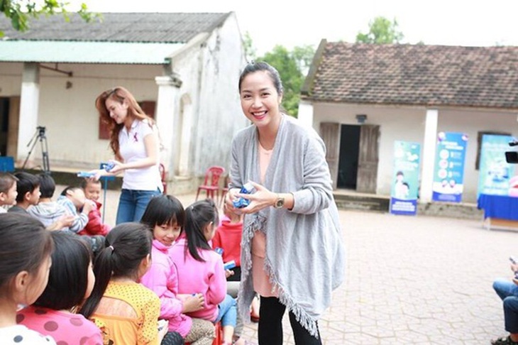 Jennifer Phạm, Thanh Vân Hugo, Ốc Thanh Vân, Đan Lê, Mai Ngọc, Trần Thùy Dương, mặt mộc