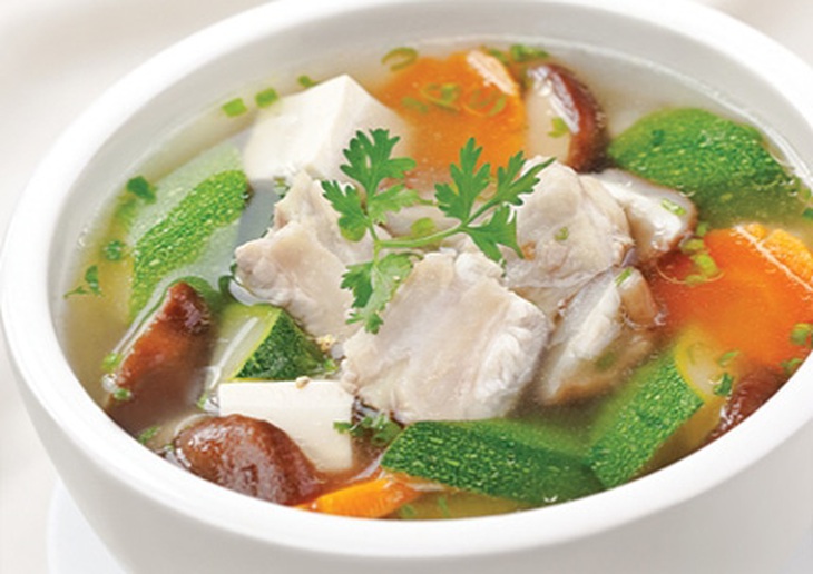 Cà rốt nấu thịt sườn
