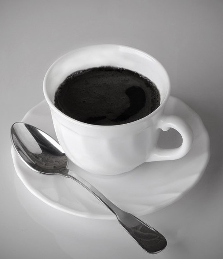 Nên thận trọng khi sử dụng chế phẩm kết hợp caffein và ginkgo biloba.