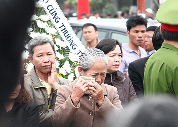 Con trai ông Nguyễn Bá Thanh: Ba tôi sẽ ấm lòng với tình cảm của bà con Đà Nẵng