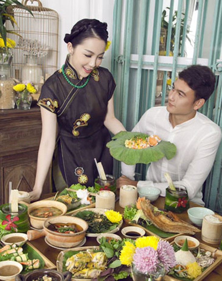 bua-com-gia-dinh-7080-1423788734.jpg