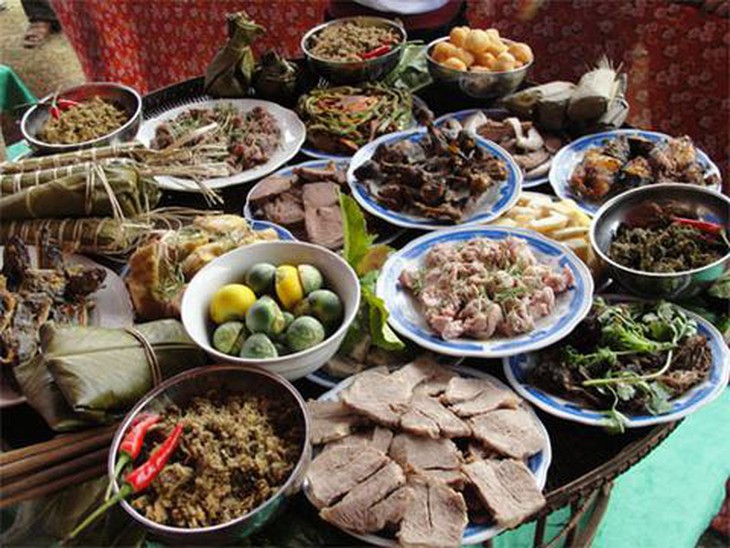 Chuẩn bị mâm cúng ngày 30 Tết