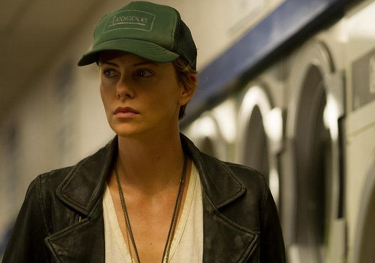 3. Dark Places (xem trailer). Bộ phim rùng rợn chuyển thể từ tiểu thuyết cùng tên của nữ nhà văn Gillian Flynn - nổi tiếng với tác phẩm Gone Girl. Charlize Theron đóng vai chính trong bộ phim mới này.