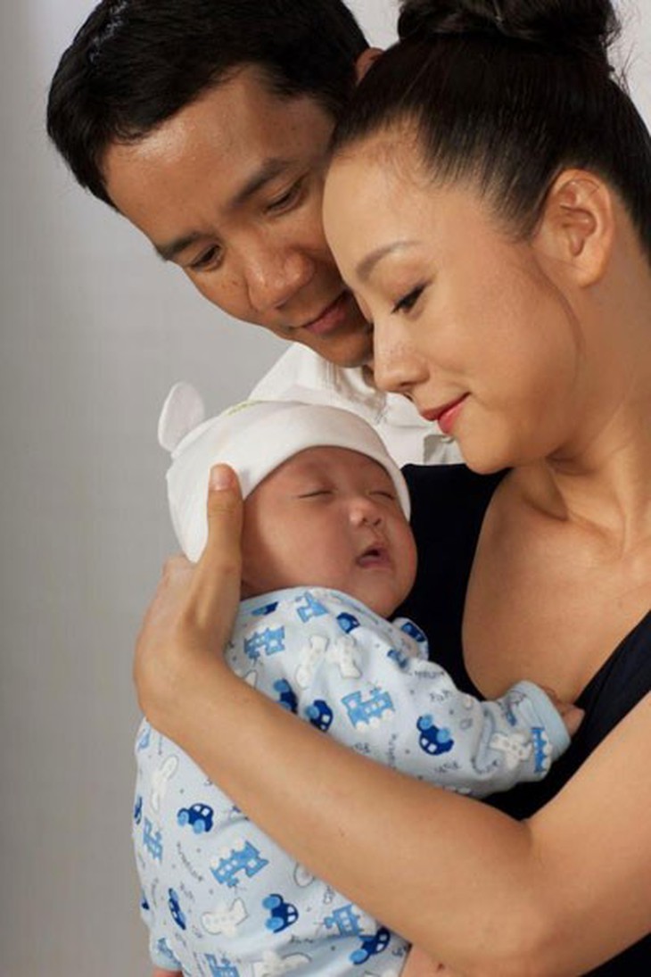 Gia đình của NSƯT Mỹ Duyên. (Ảnh do nhân vật cung cấp).