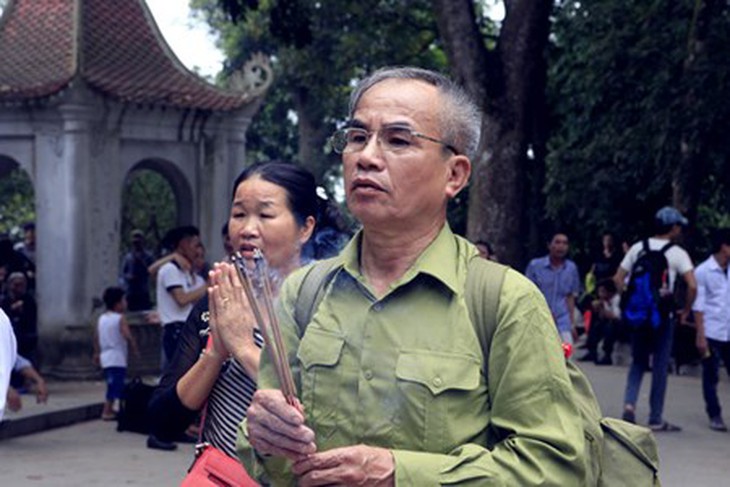Le hoi Den Hung: Chang luoi B40 de chong di tat