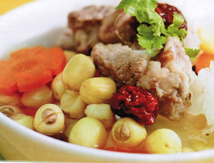 Canh hạt sen.