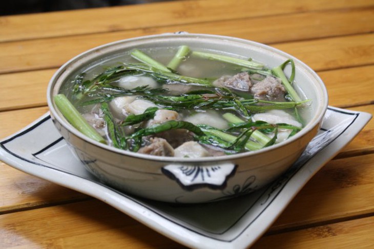 Canh rau rút.