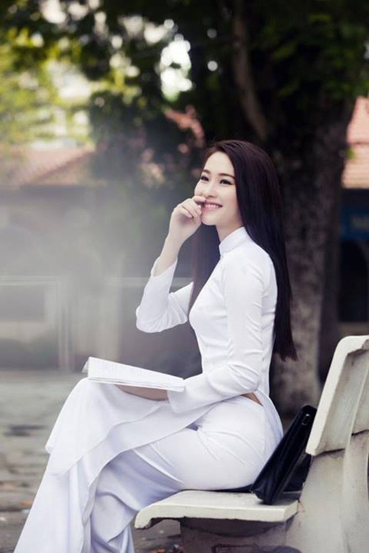 Hoa hậu Đặng Thu Thảo